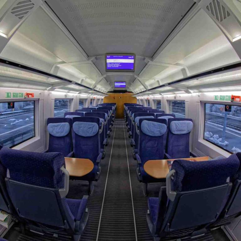 ICE2 2. Klasse Steuerwagen