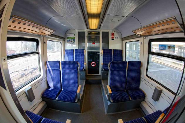 BR 425 S Bahn Rhein Neckar 1. Klasse Stoffbezüge