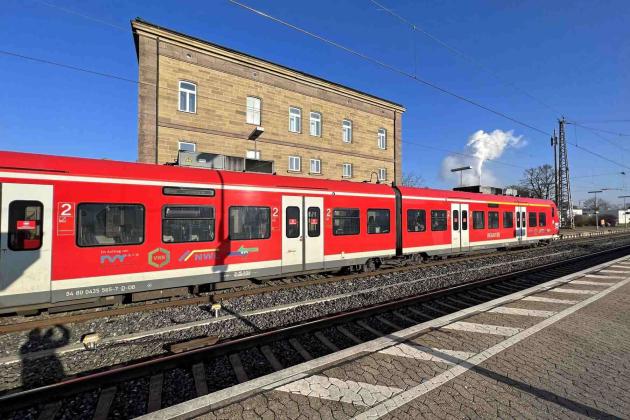 BR 425 S Bahn Rhein Neckar Außenansicht