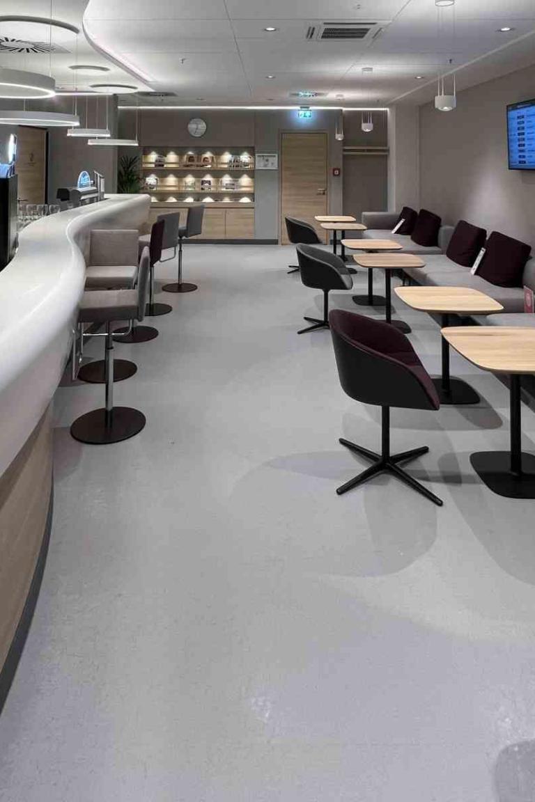 DB Lounge Hamburg Barbereich