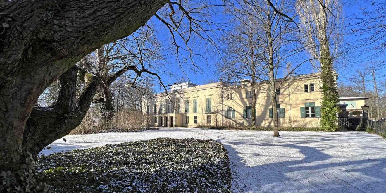 Berlin Schloss Glienicke