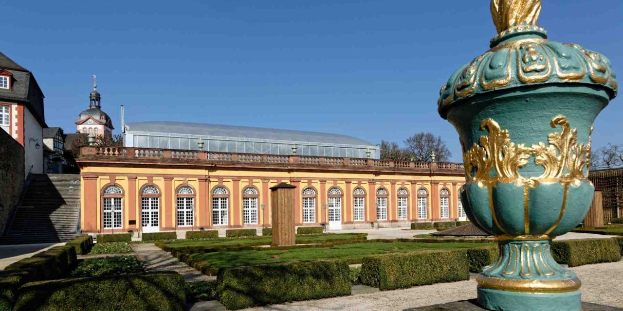 Schloss Weilburg