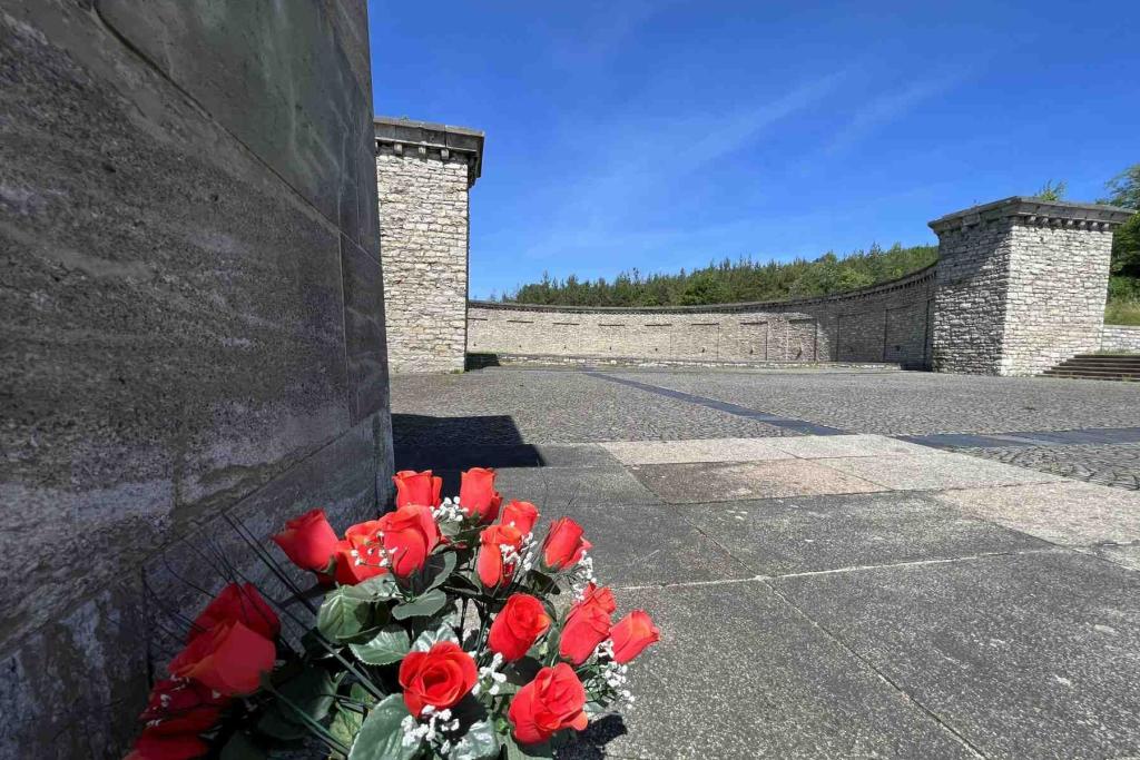 Mahnmal Glockenturm Ringgrab KZ Buchenwald