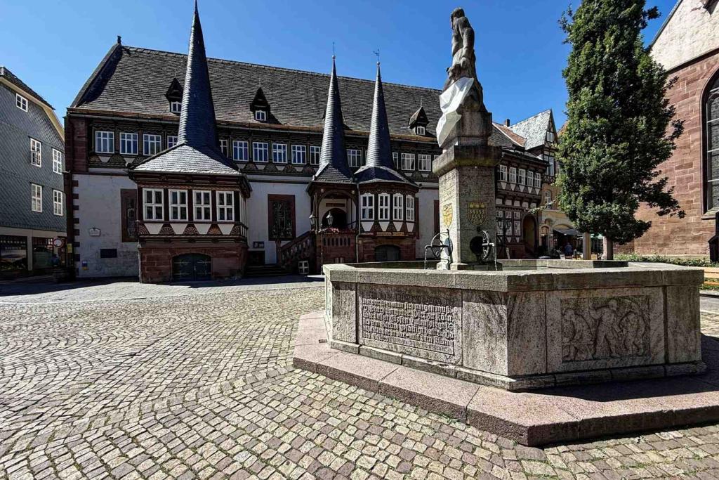 Altes Rathaus Einbeck Marktplatz