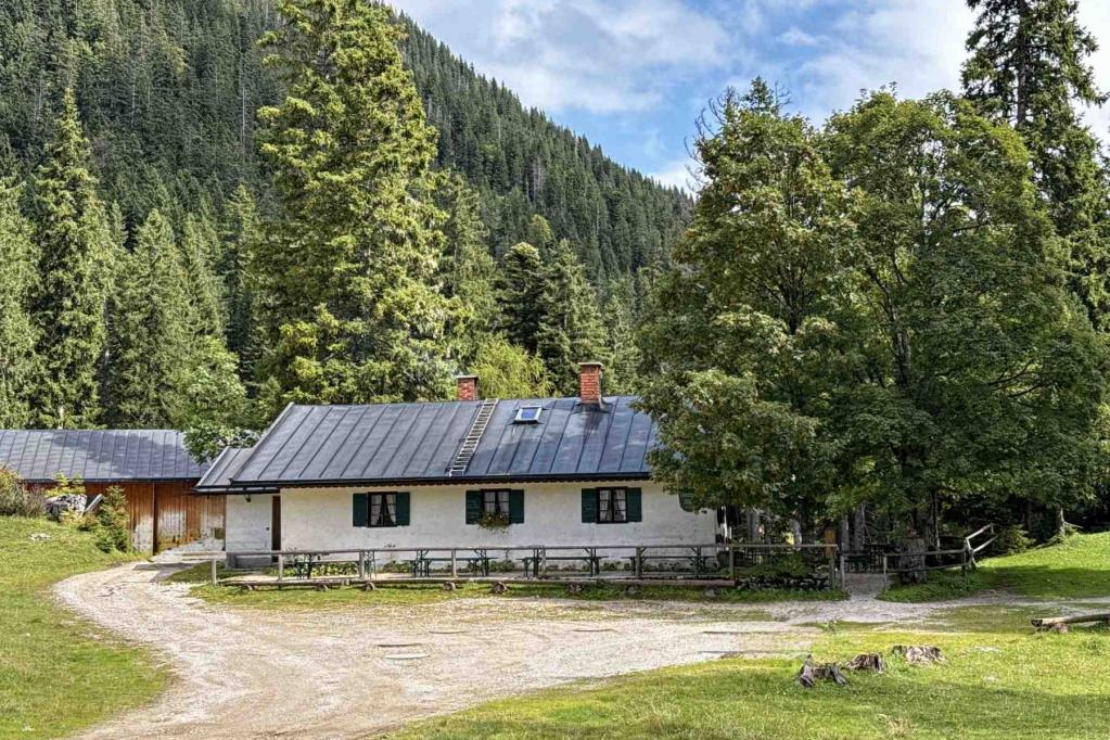Vereiner Alm Mittenwald Seinsbachtal